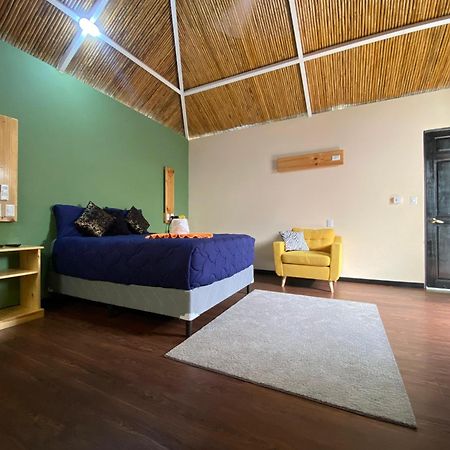 Grand Park Manuel Antonio - Adults Only Hotel Exterior photo