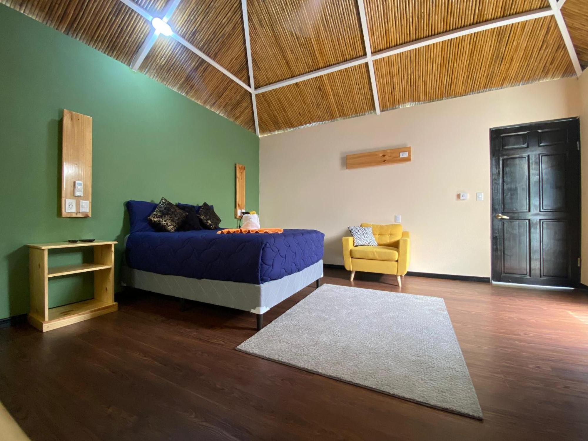 Grand Park Manuel Antonio - Adults Only Hotel Exterior photo