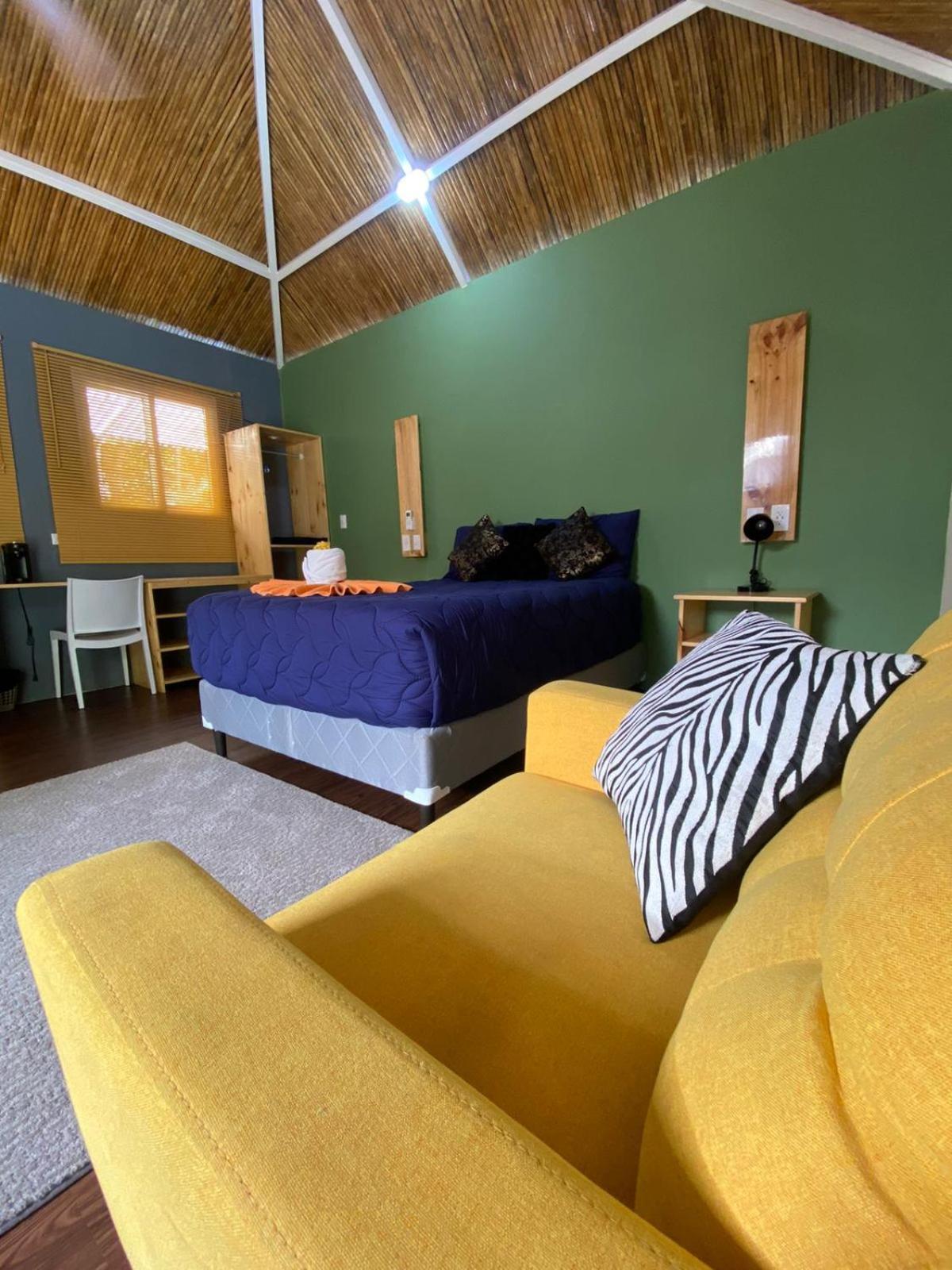 Grand Park Manuel Antonio - Adults Only Hotel Exterior photo