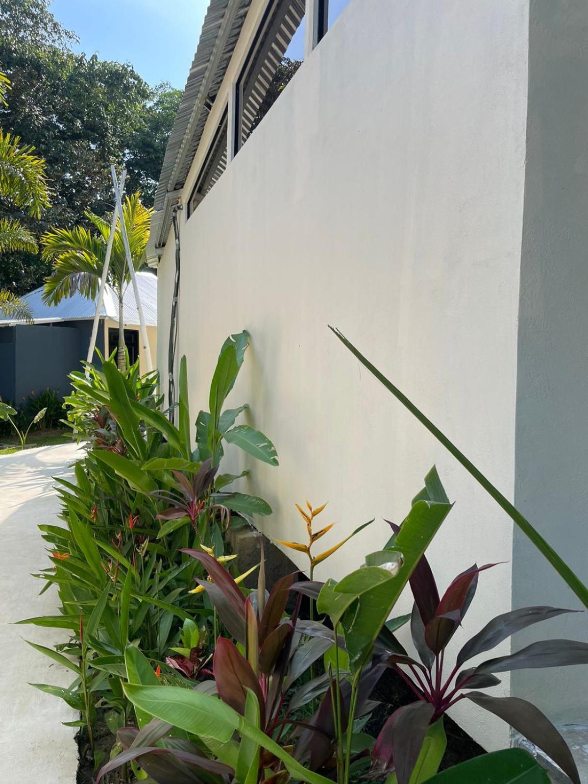 Grand Park Manuel Antonio - Adults Only Hotel Exterior photo
