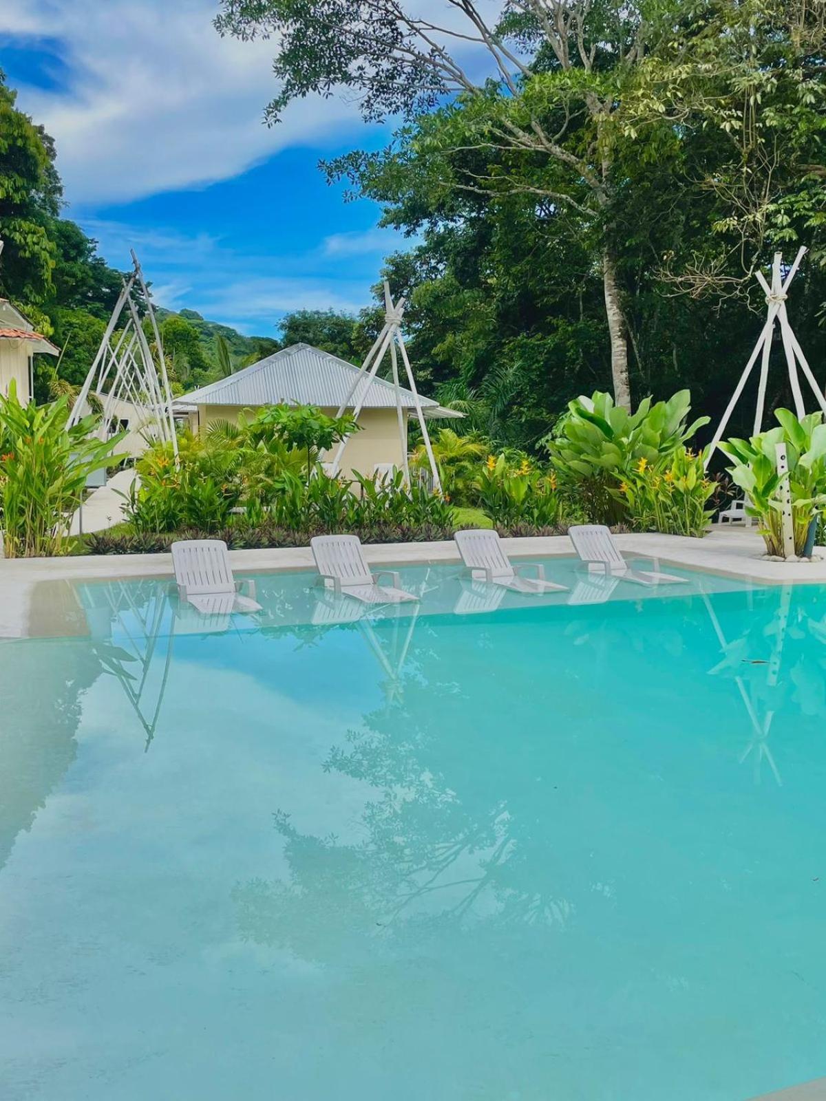 Grand Park Manuel Antonio - Adults Only Hotel Exterior photo
