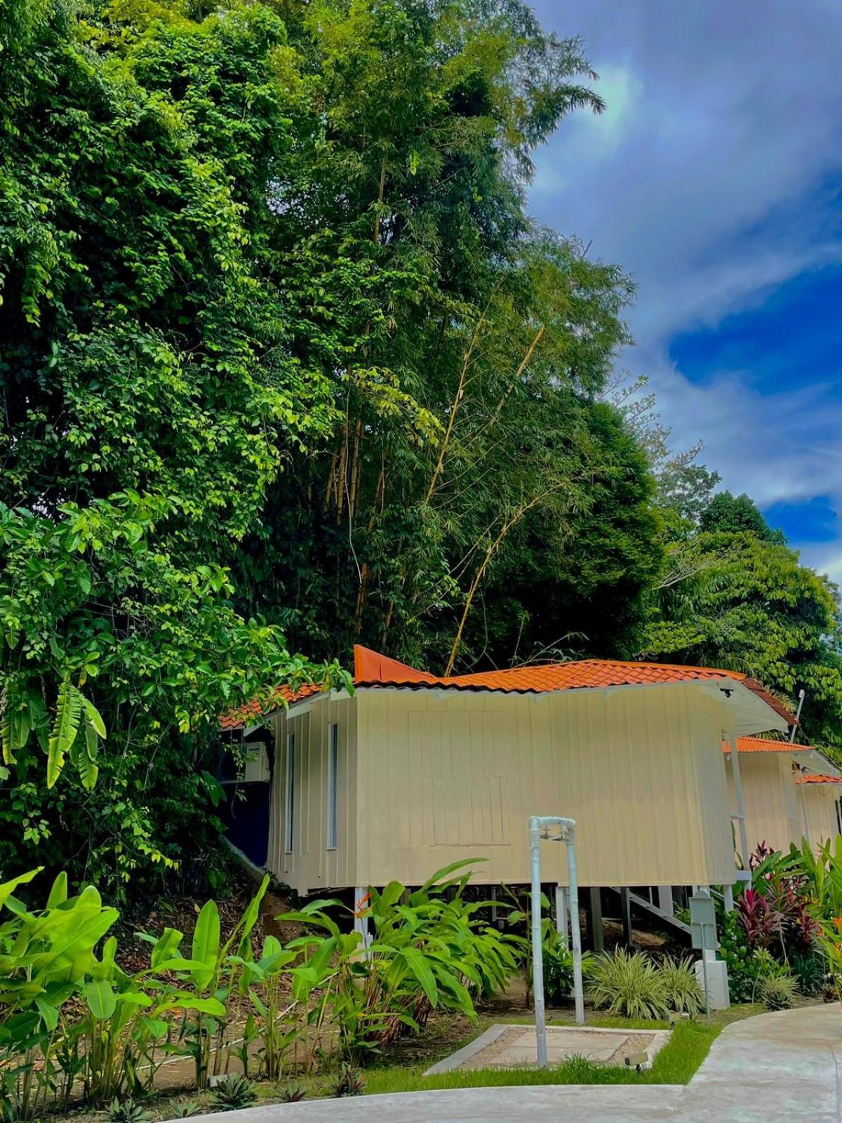 Grand Park Manuel Antonio - Adults Only Hotel Exterior photo